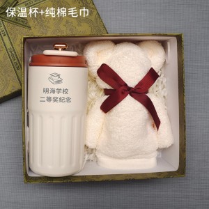 一把铜尺量过青春，信尚刻名纪念品让初中成人礼成为一生的信物